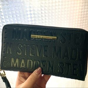 Steve Madden Wallet
